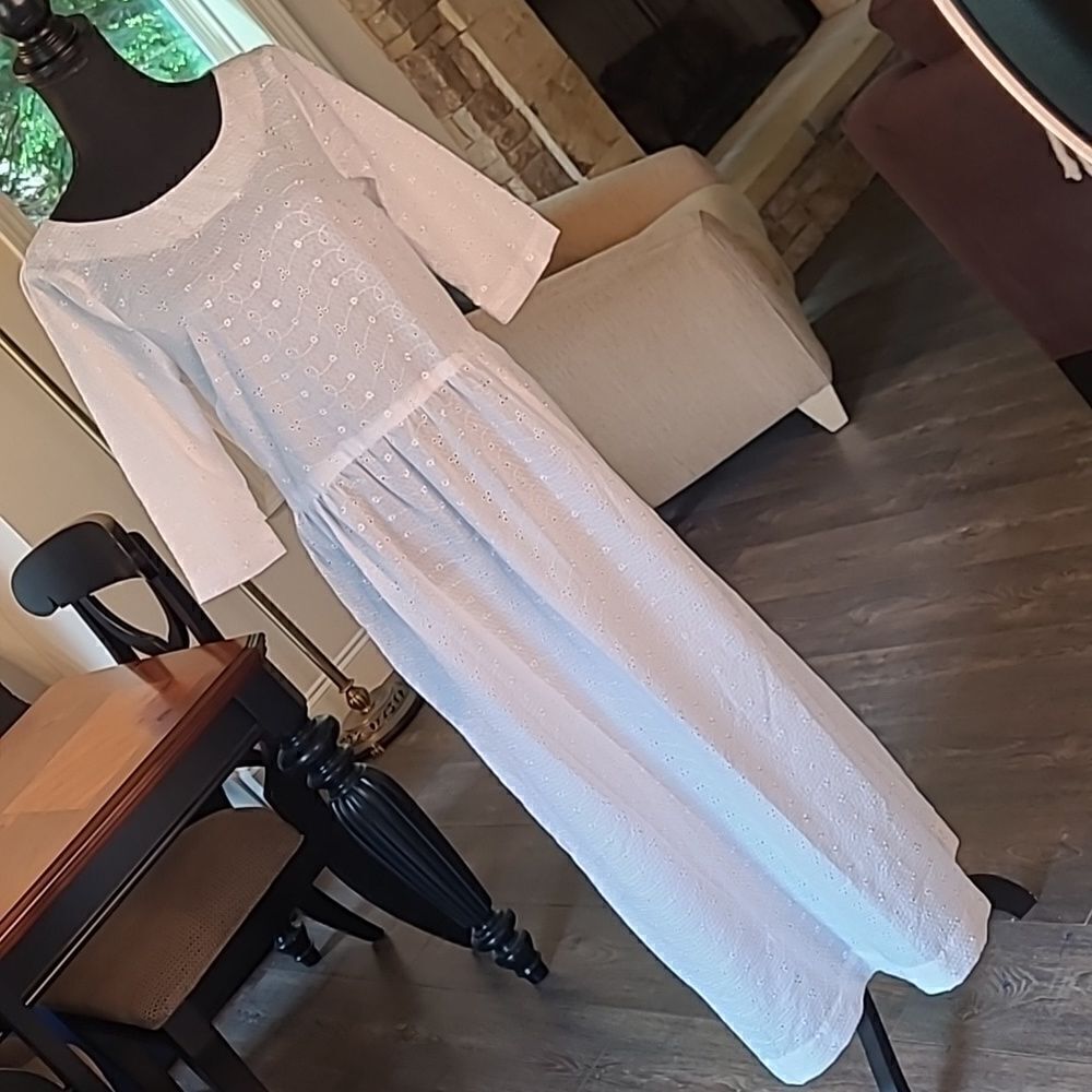 Lightweight Tie Back Quarter Sleeve White Cotton Maxi Dress